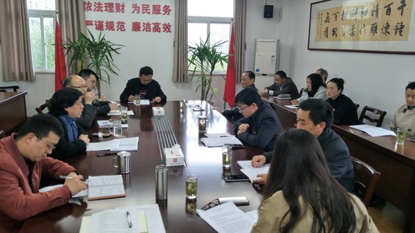 组织生活会照片.jpg