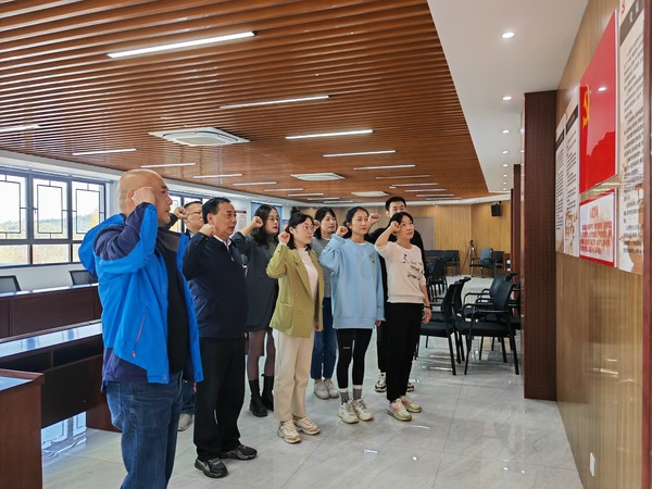 市文旅局.jpg