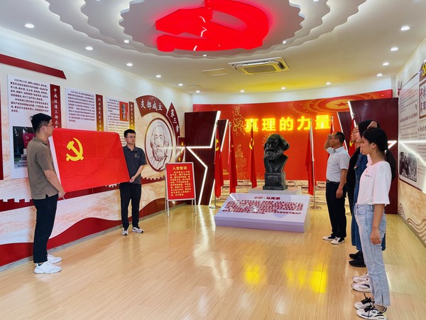 市人社局2.jpg